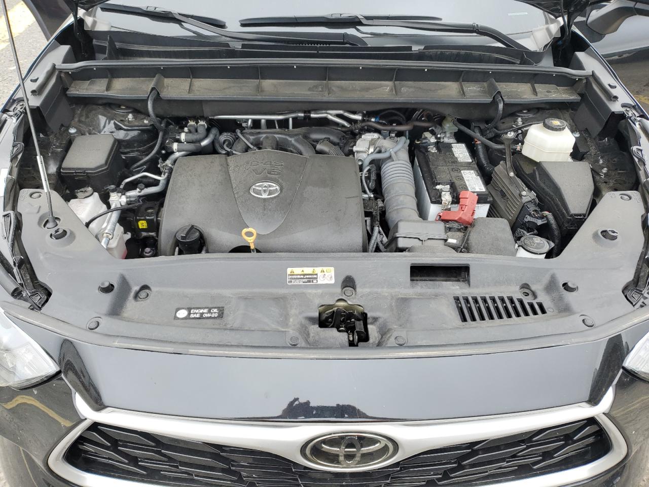 2022 TOYOTA HIGHLANDER XLE VIN:5TDGZRBH6NS591676