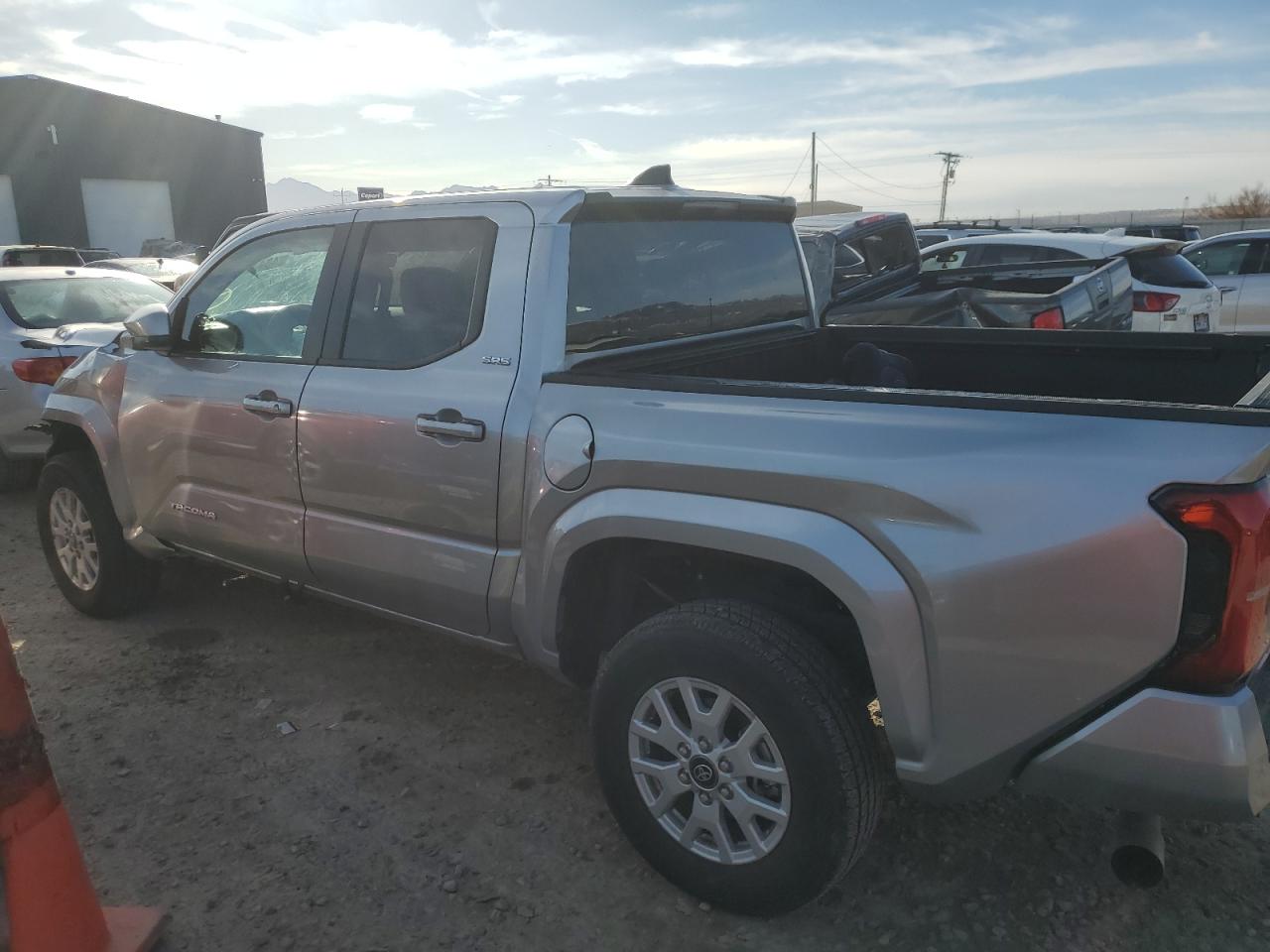 2024 TOYOTA TACOMA DOUBLE CAB VIN:3TMLB5JN8RM071181