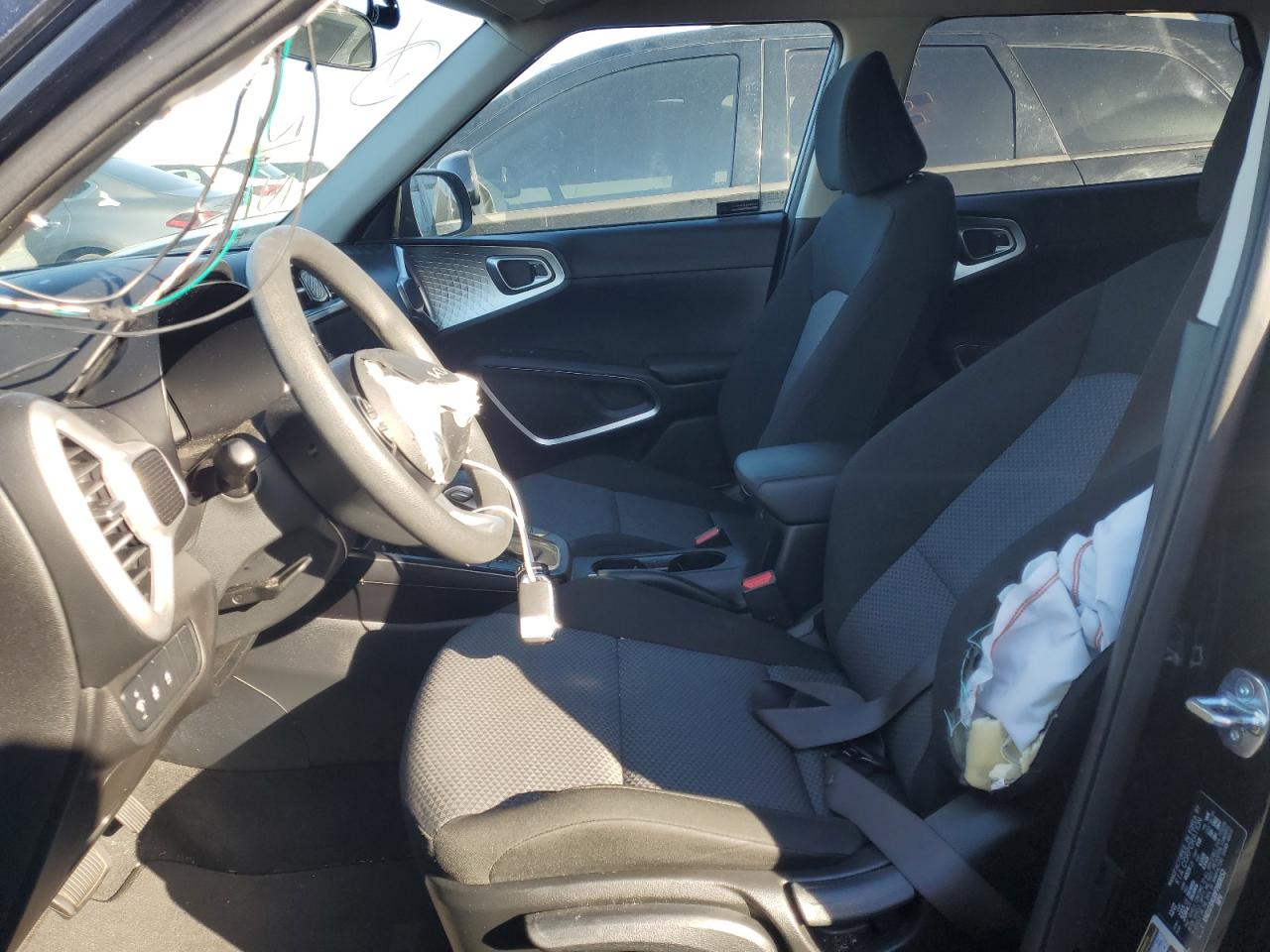 2023 KIA SOUL LX VIN:KNDJ23AU0P7869152