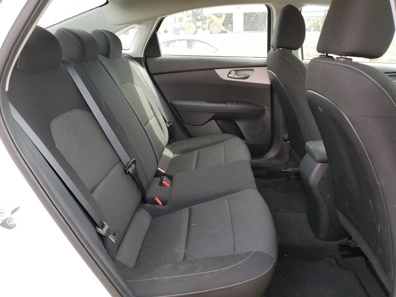 2022 KIA FORTE FE VIN:3KPF24AD7NE487371
