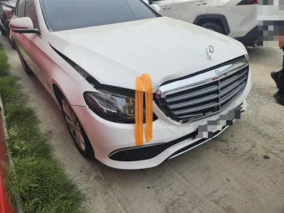 2016 Mercedes-Benz E 300 VIN: