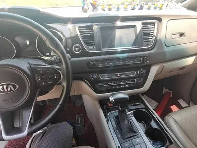 2016 Kia Carnival VIN: