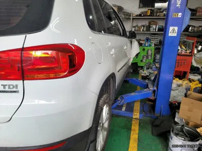 2014 Volkswagen Tiguan VIN: