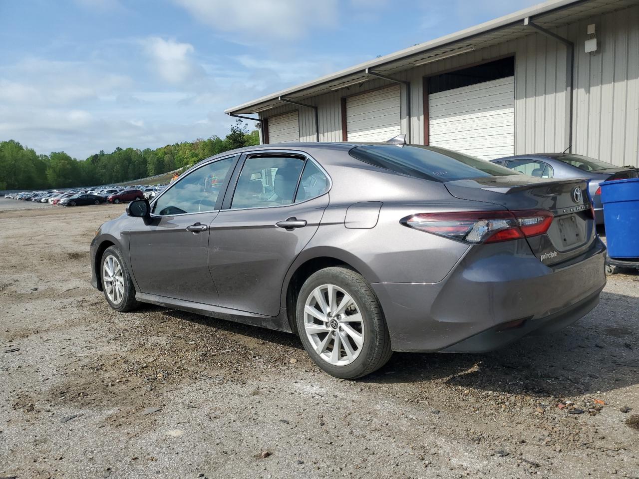 2022 TOYOTA CAMRY LE VIN:4T1C11AK5NU678755