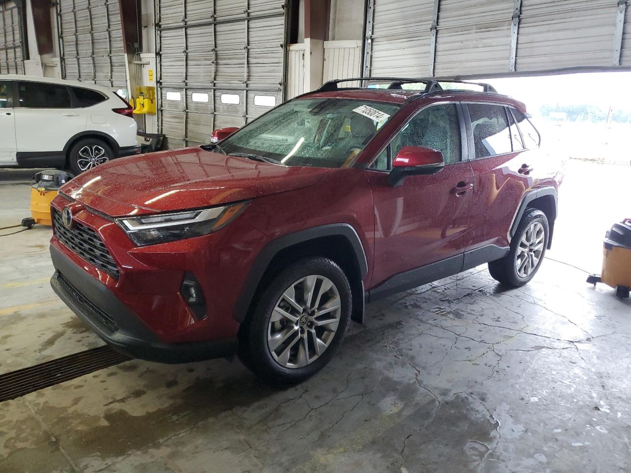 2024 TOYOTA RAV4 XLE PREMIUM VIN:2T3C1RFV2RW319233