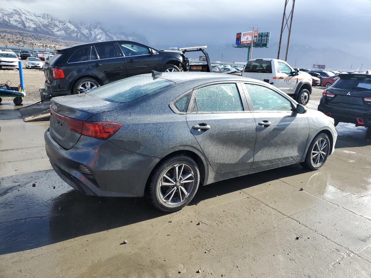 2022 KIA FORTE FE VIN:3KPF24AD6NE460386
