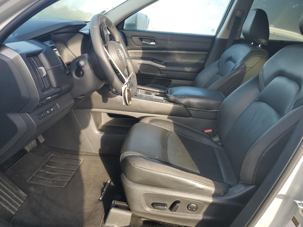 2022 NISSAN PATHFINDER SL VIN:5N1DR3CAXNC260159