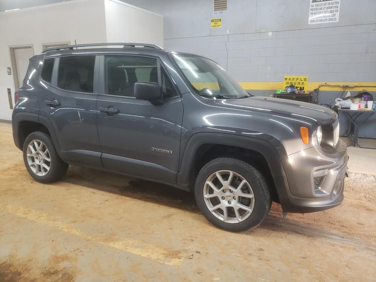 2022 JEEP RENEGADE LATITUDE VIN:ZACNJDB14NPN45374