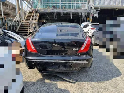 2015 Jaguar XJS VIN: