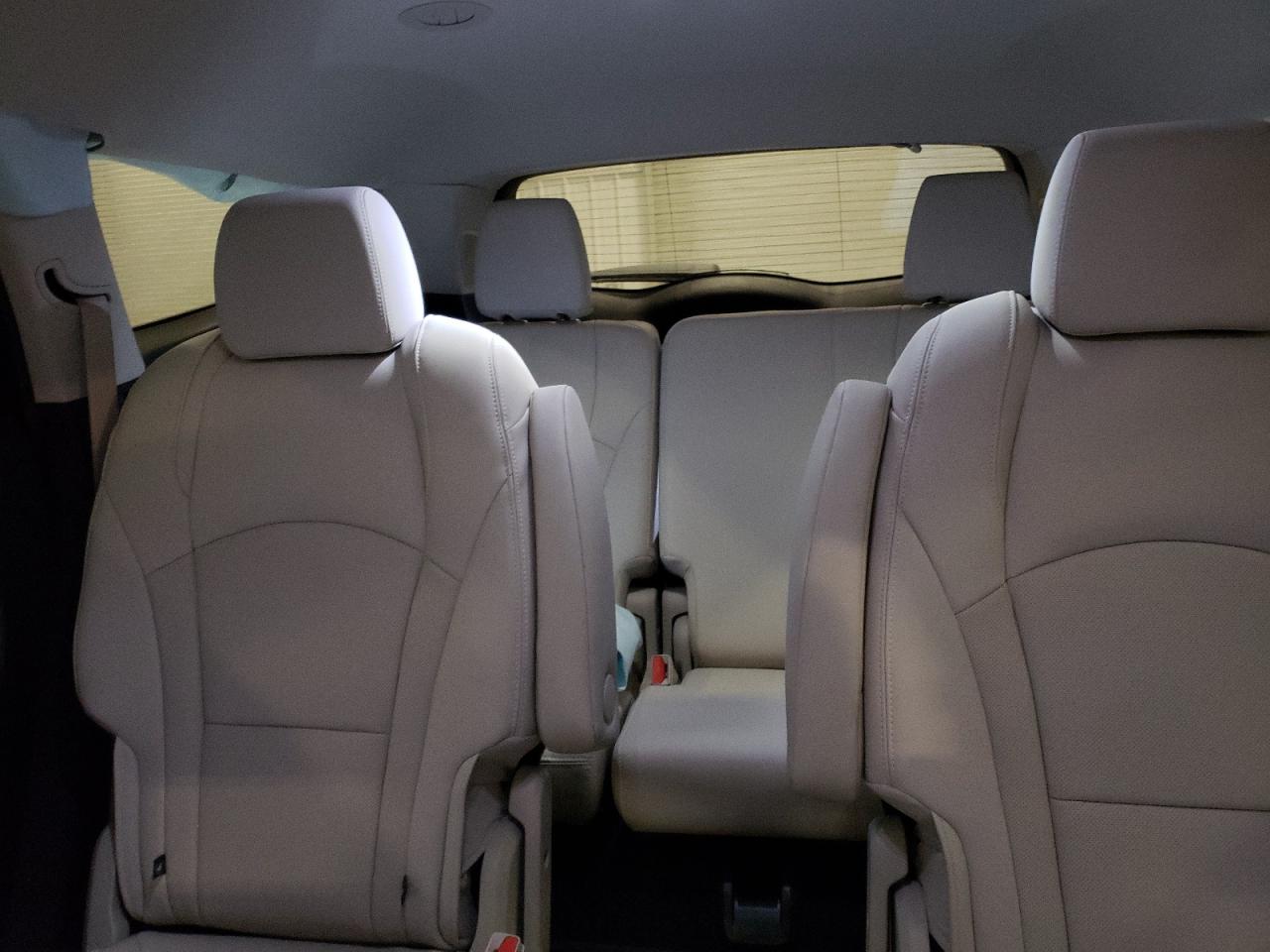 2024 BUICK ENCLAVE PREMIUM VIN:5GAEVBKW9RJ110221
