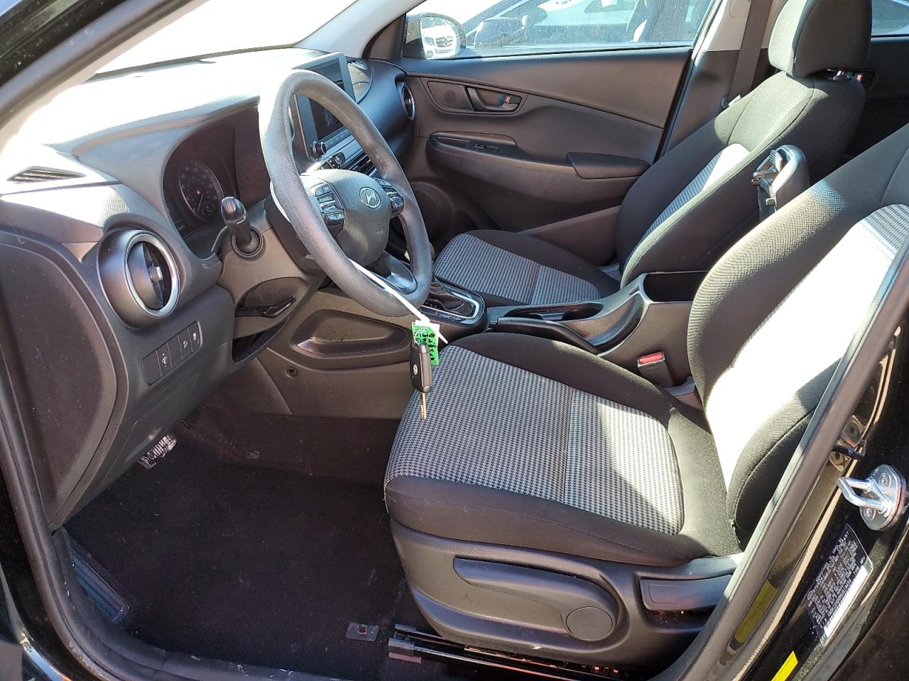 2022 HYUNDAI KONA SEL VIN:KM8K22AB8NU819459