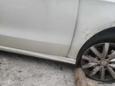 2015 Mercedes-Benz A 180 WDDBF1CB1FJ332631 VIN:WDDBF1CB1FJ332631