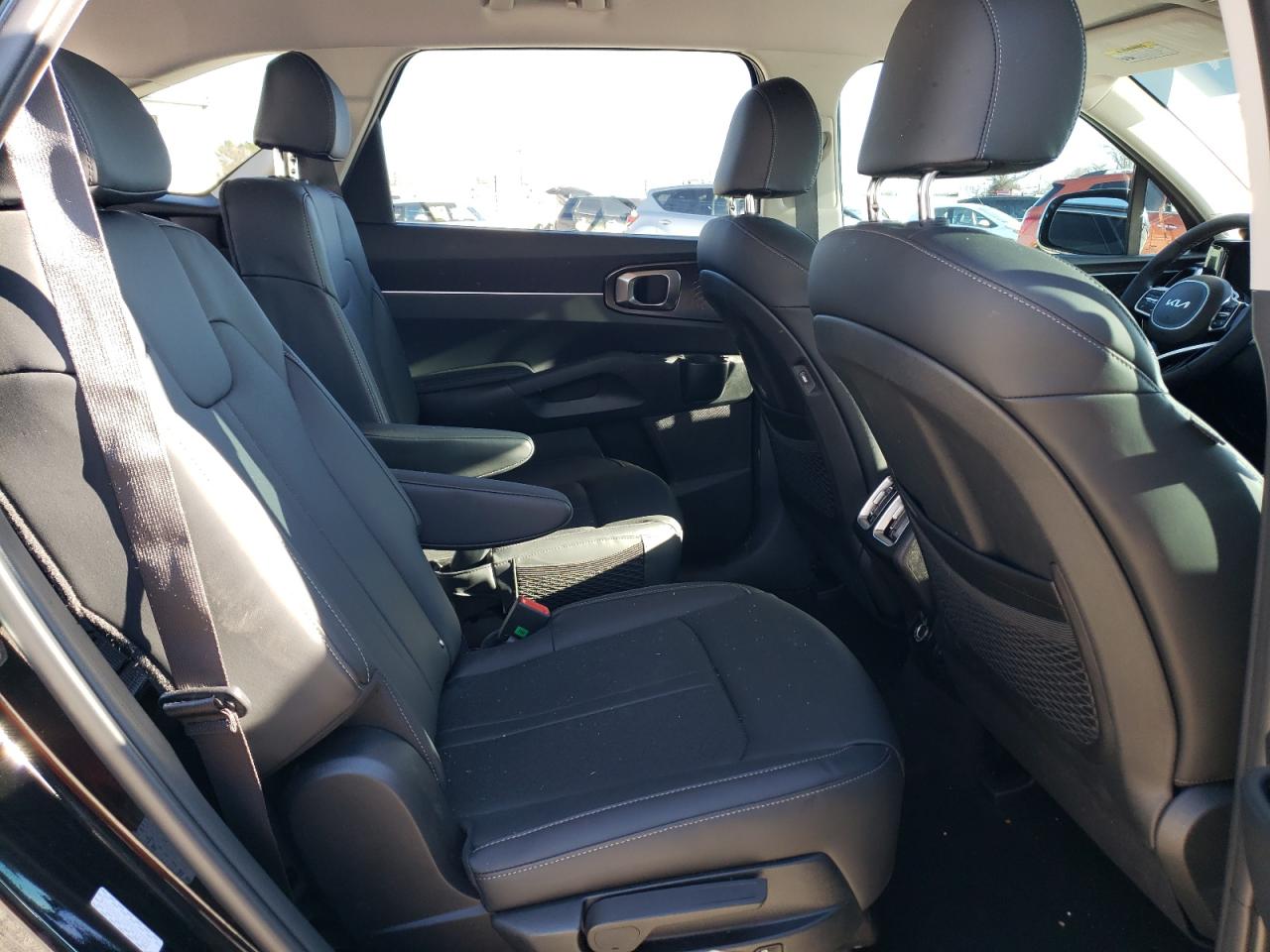 2023 KIA SORENTO EX VIN:KNDRHDLG2P5213335