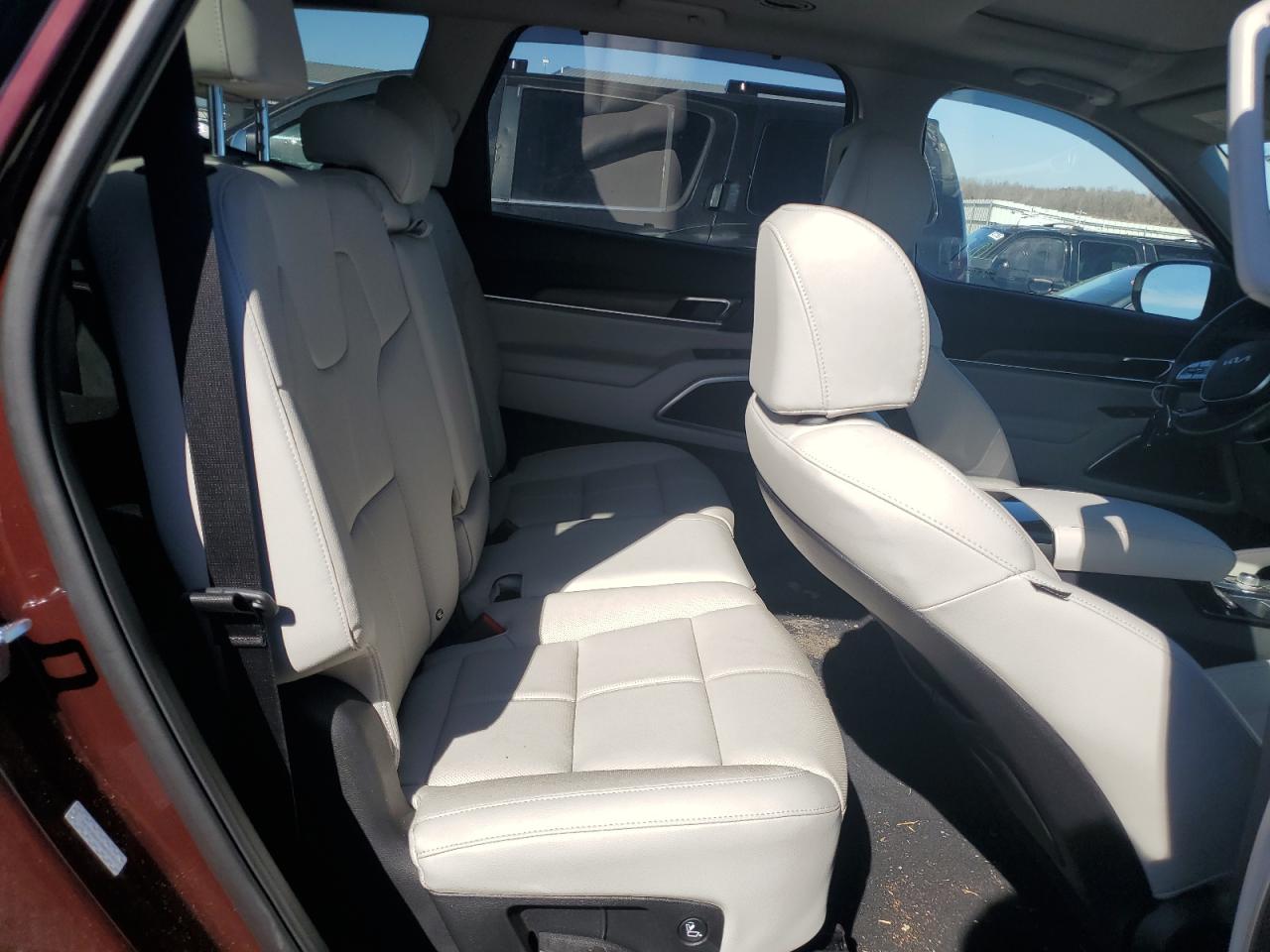 2022 KIA TELLURIDE EX VIN:5XYP3DHC8NG315075