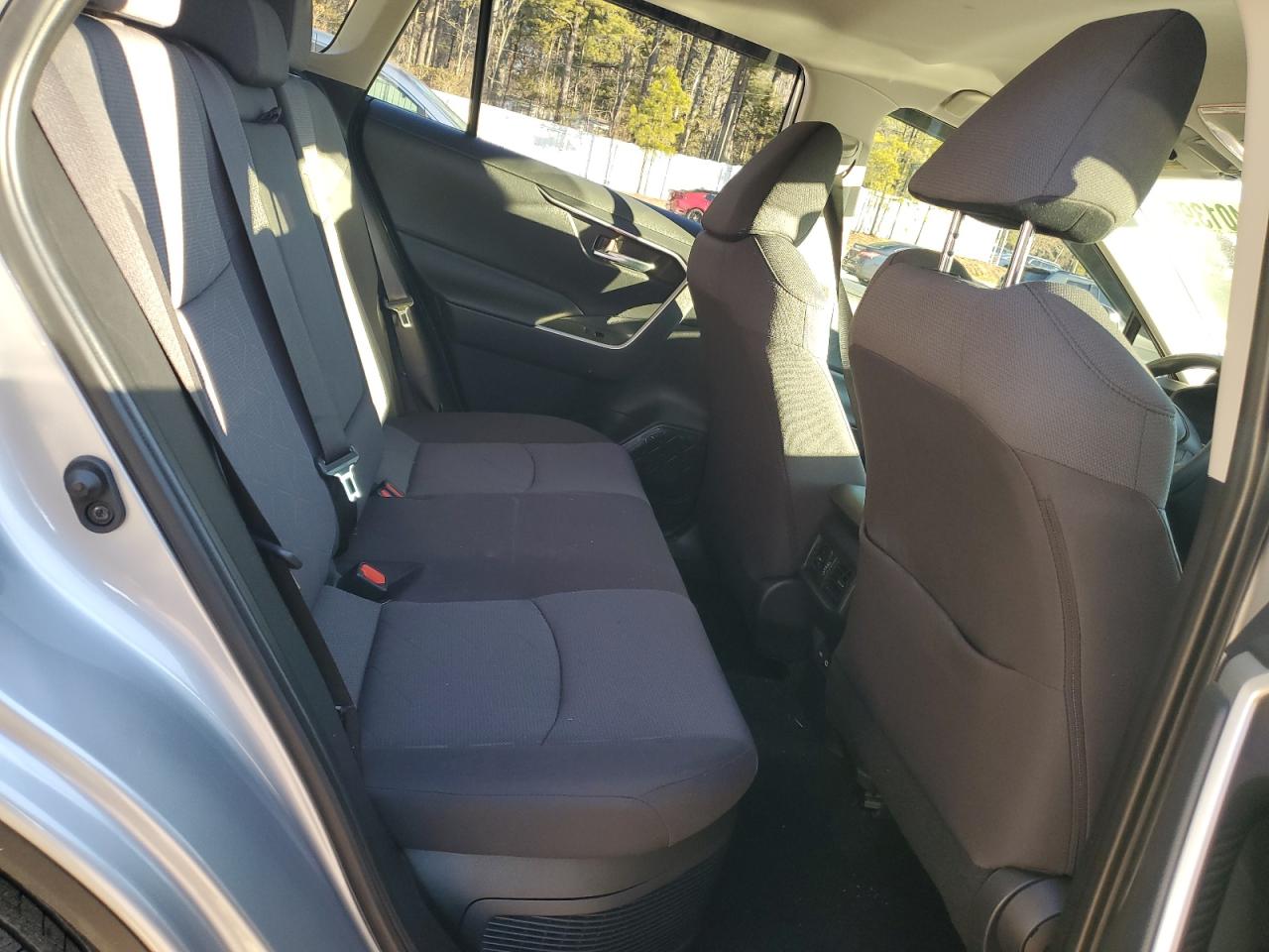 2023 TOYOTA RAV4 XLE VIN:JTMRWRFV5PD192712