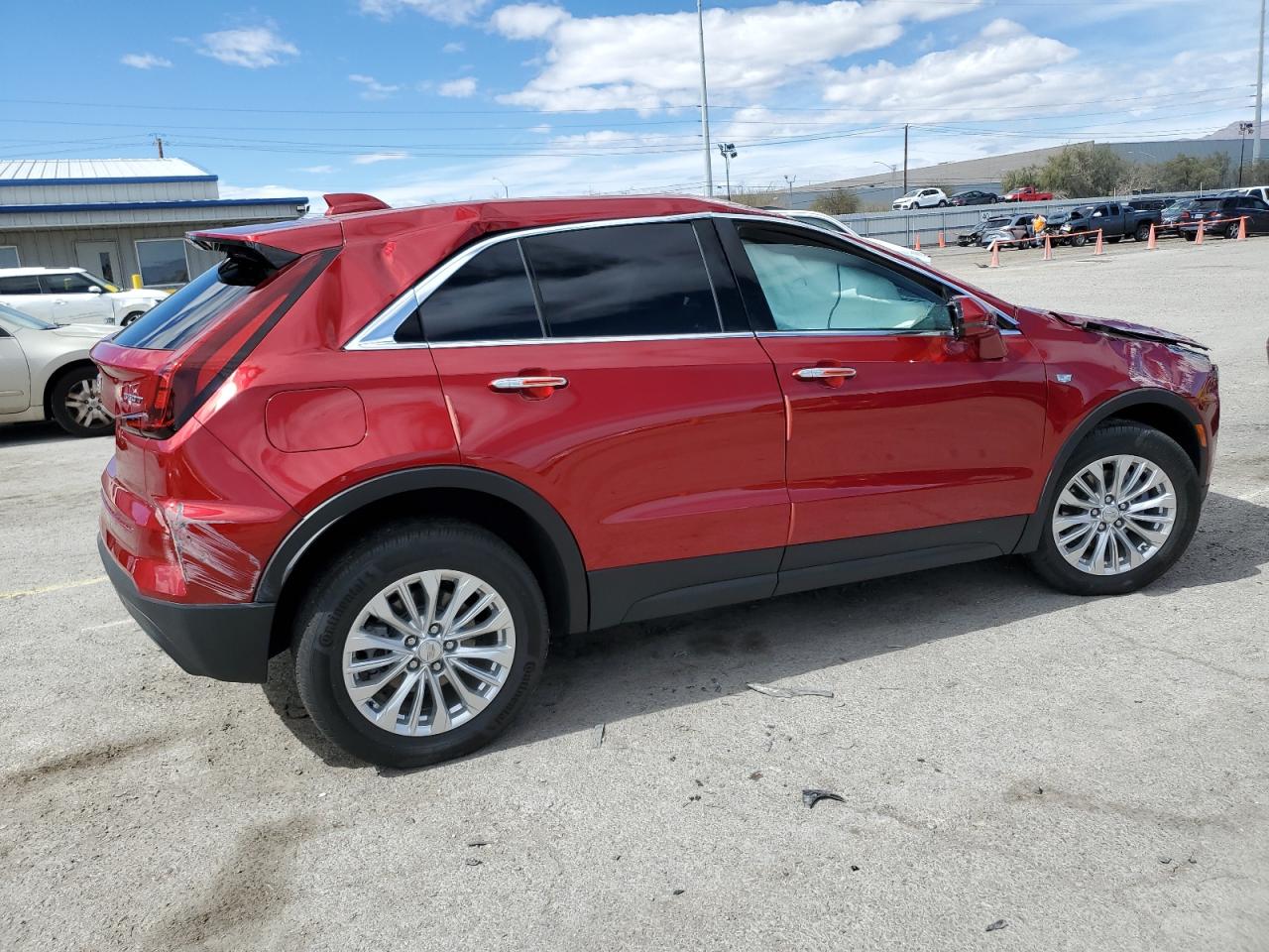 2024 CADILLAC XT4 LUXURY VIN:1GYAZAR47RF111817