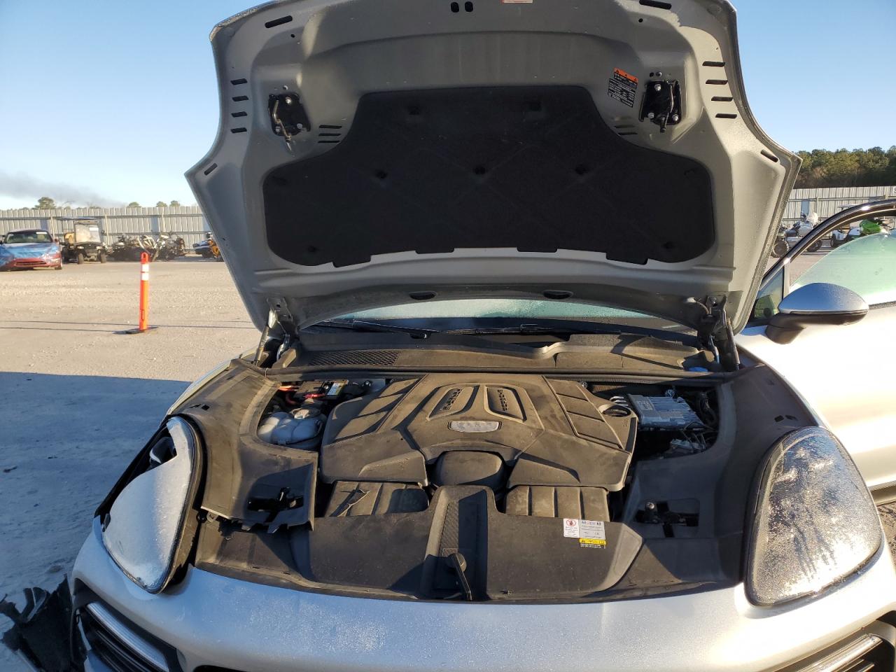 2022 PORSCHE CAYENNE S COUPE VIN:WP1BB2AY9NDA52325