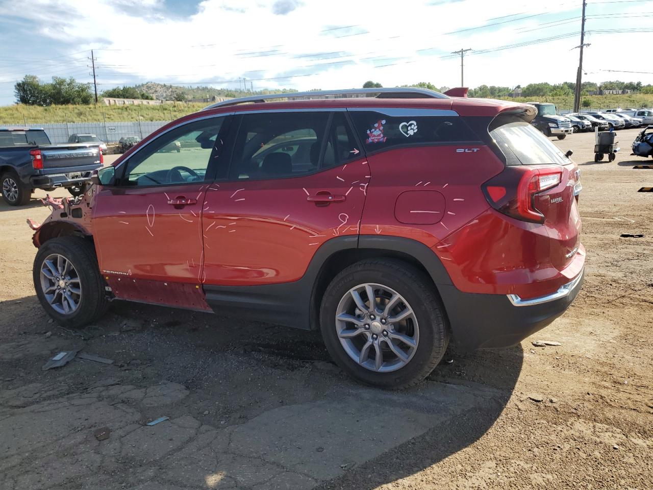 2023 GMC TERRAIN SLT VIN:3GKALVEG2PL138297