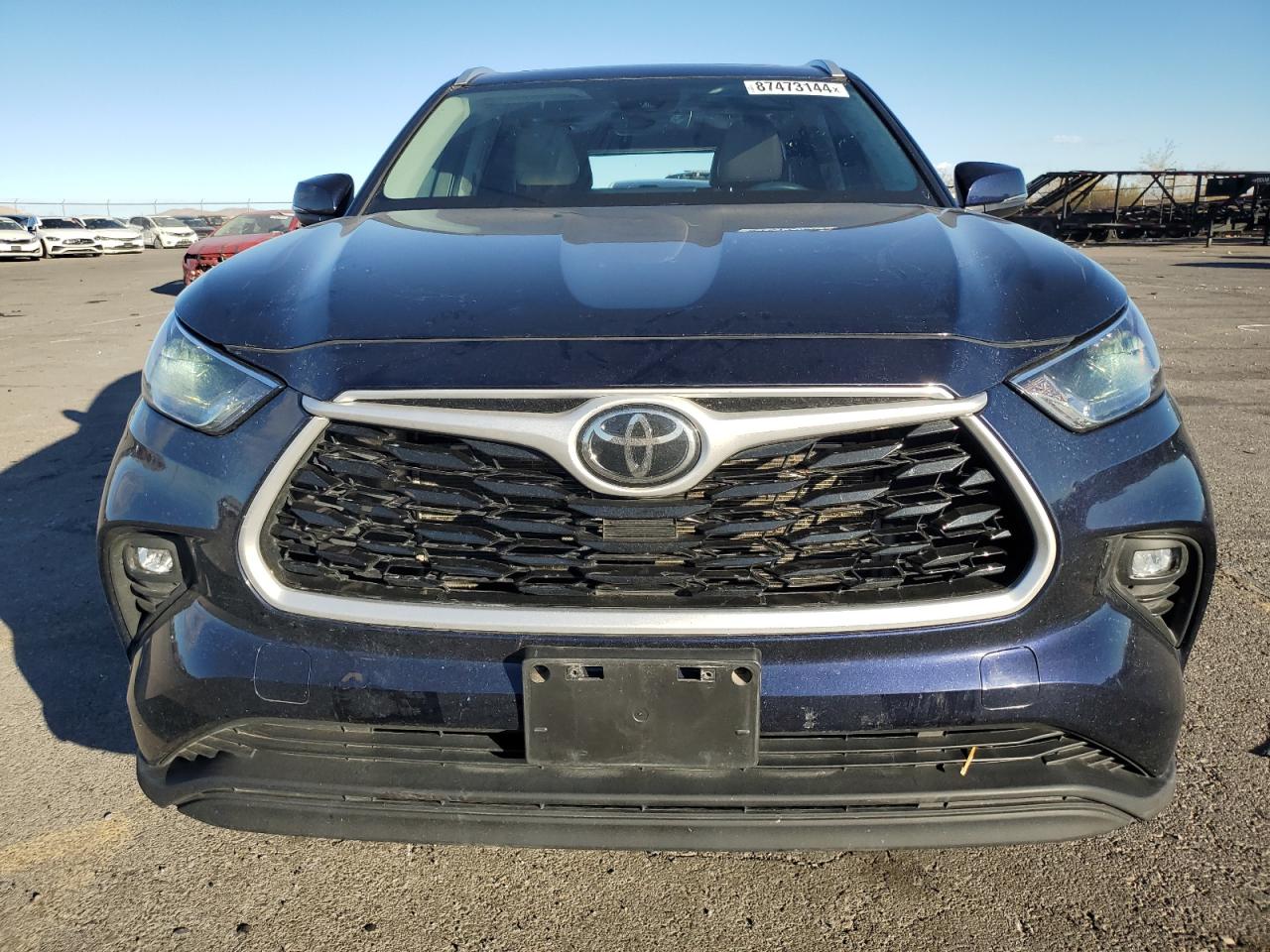 2022 TOYOTA HIGHLANDER XLE VIN:5TDGZRBH7NS570528