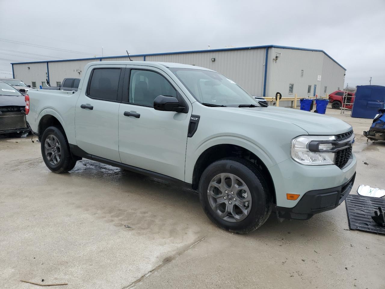 2024 FORD MAVERICK XLT VIN:3FTTW8H35RRA79672