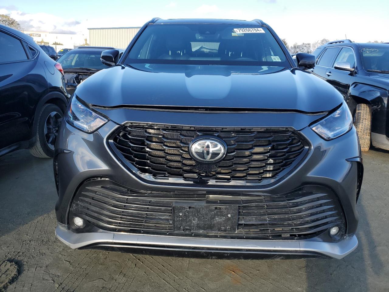 2022 TOYOTA HIGHLANDER XSE VIN:5TDLZRBH6NS237106