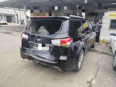 2015 Kia Carnival VIN: