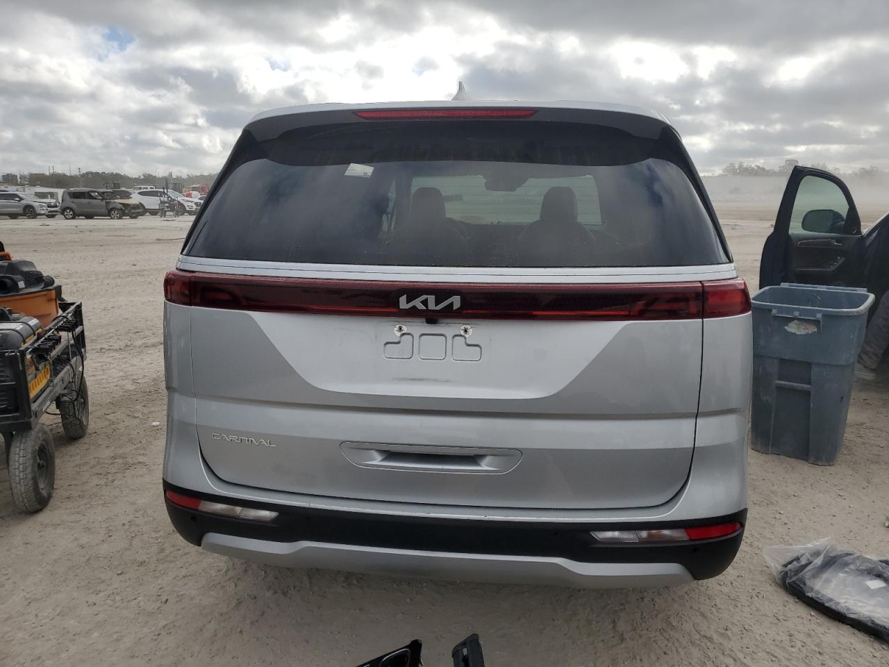 2023 KIA CARNIVAL LX VIN:KNDNB4H30P6256037