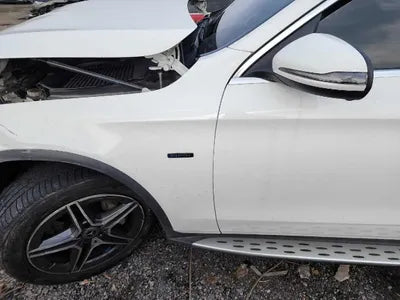 2020 Mercedes-Benz GLC 300 W1N0J5DB0LF831403 VIN:W1N0J5DB0LF831403