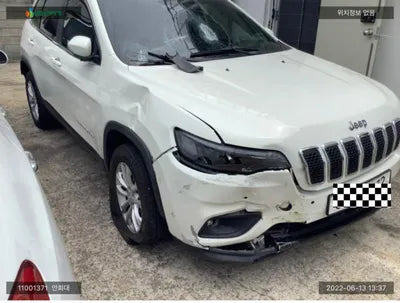 2019 Jeep Cherokee 1C4PJMCB3KD382777 VIN:1C4PJMCB3KD382777