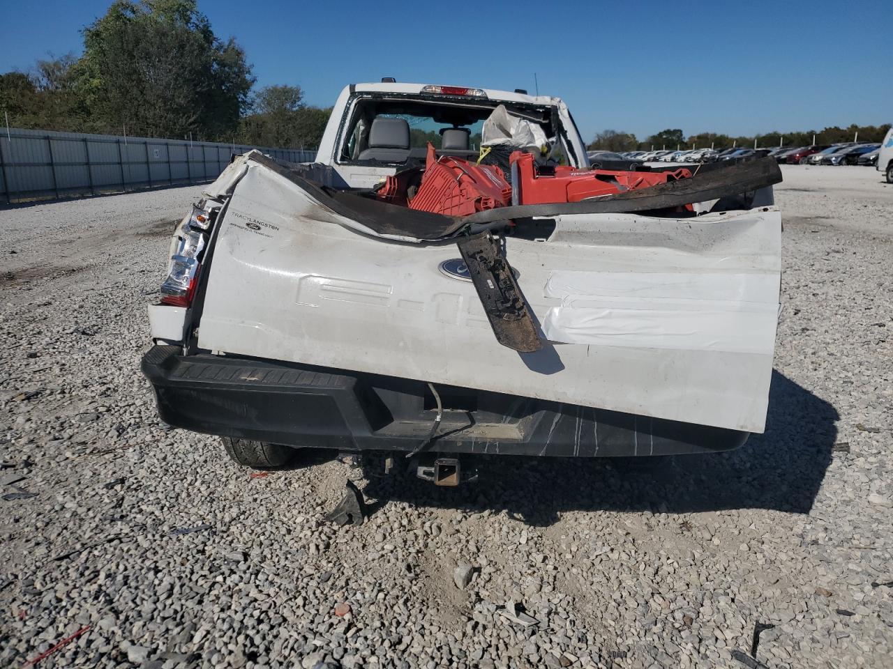 2022 FORD F150  VIN:1FTMF1EB5NKE26035