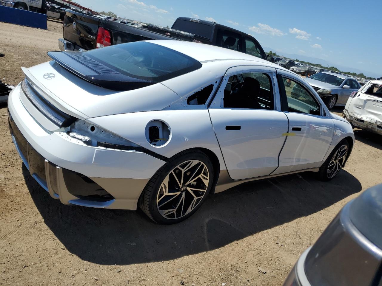 2023 HYUNDAI IONIQ 6 SEL VIN:KMHM34AC2PA046728