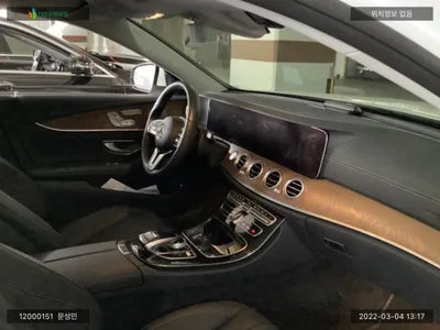2019 Mercedes-Benz E 300 WDDZF4KB4KA672450 VIN:WDDZF4KB4KA672450
