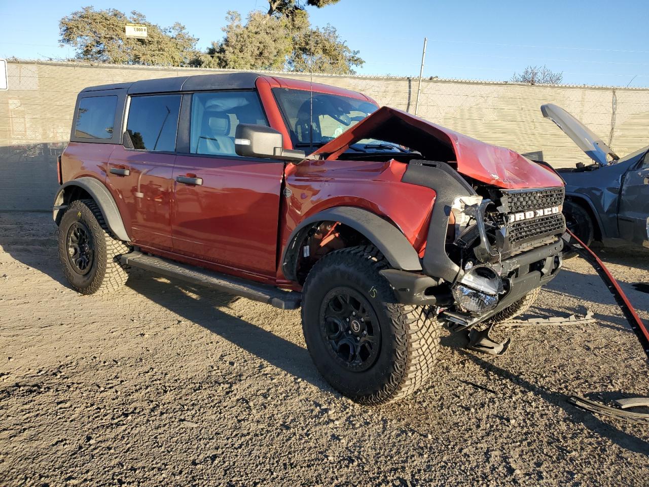 2024 FORD BRONCO WILDTRAK VIN:1FMEE2BP5RLA54608