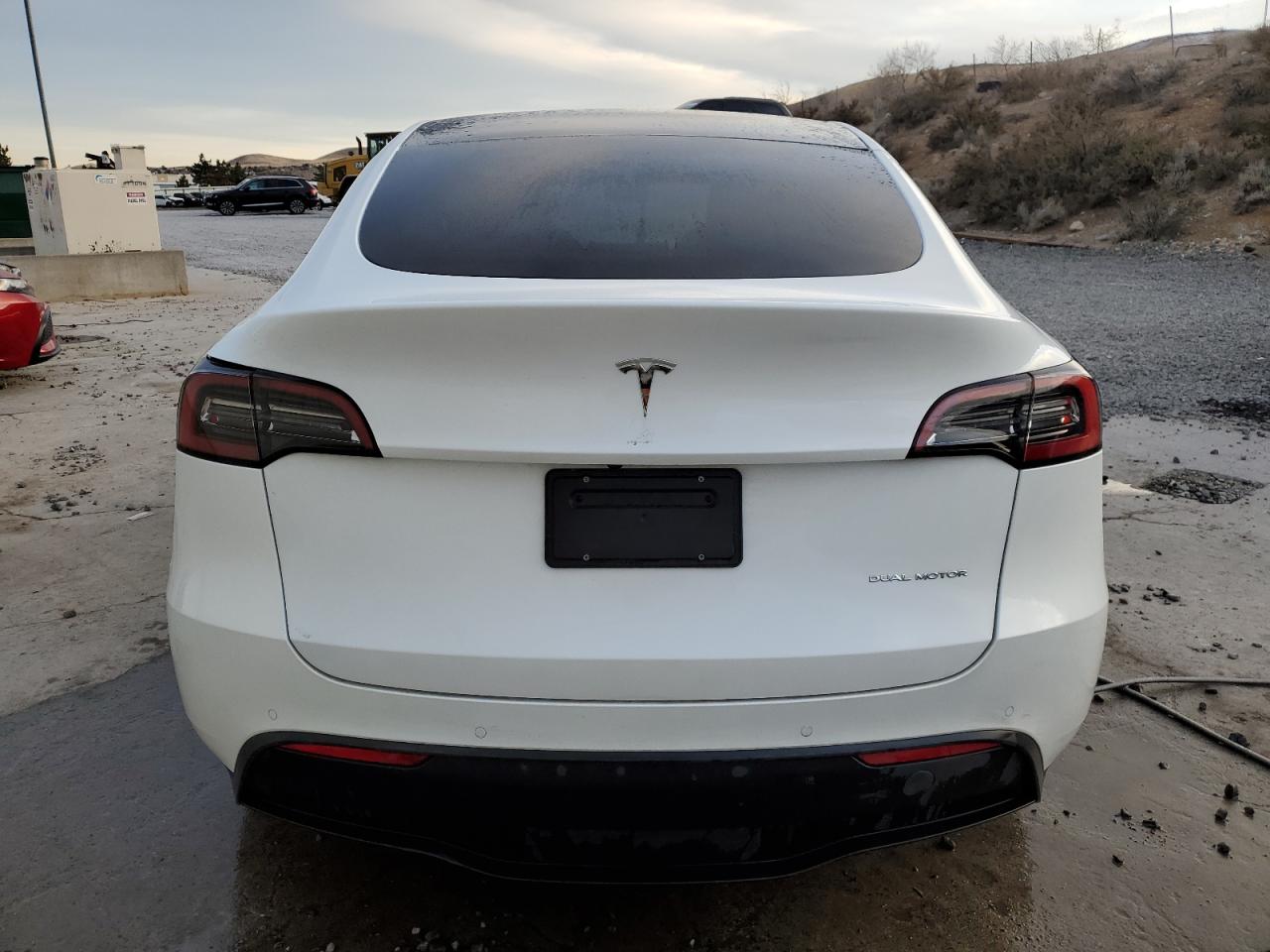 2022 TESLA MODEL Y  VIN:7SAYGAEE0NF568396