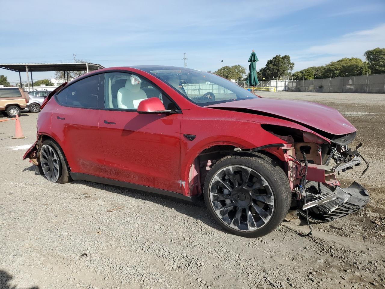 2023 TESLA MODEL Y  VIN:7SAYGAEE5PF960289