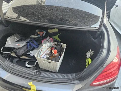 2016 Mercedes-Benz C 200 VIN: