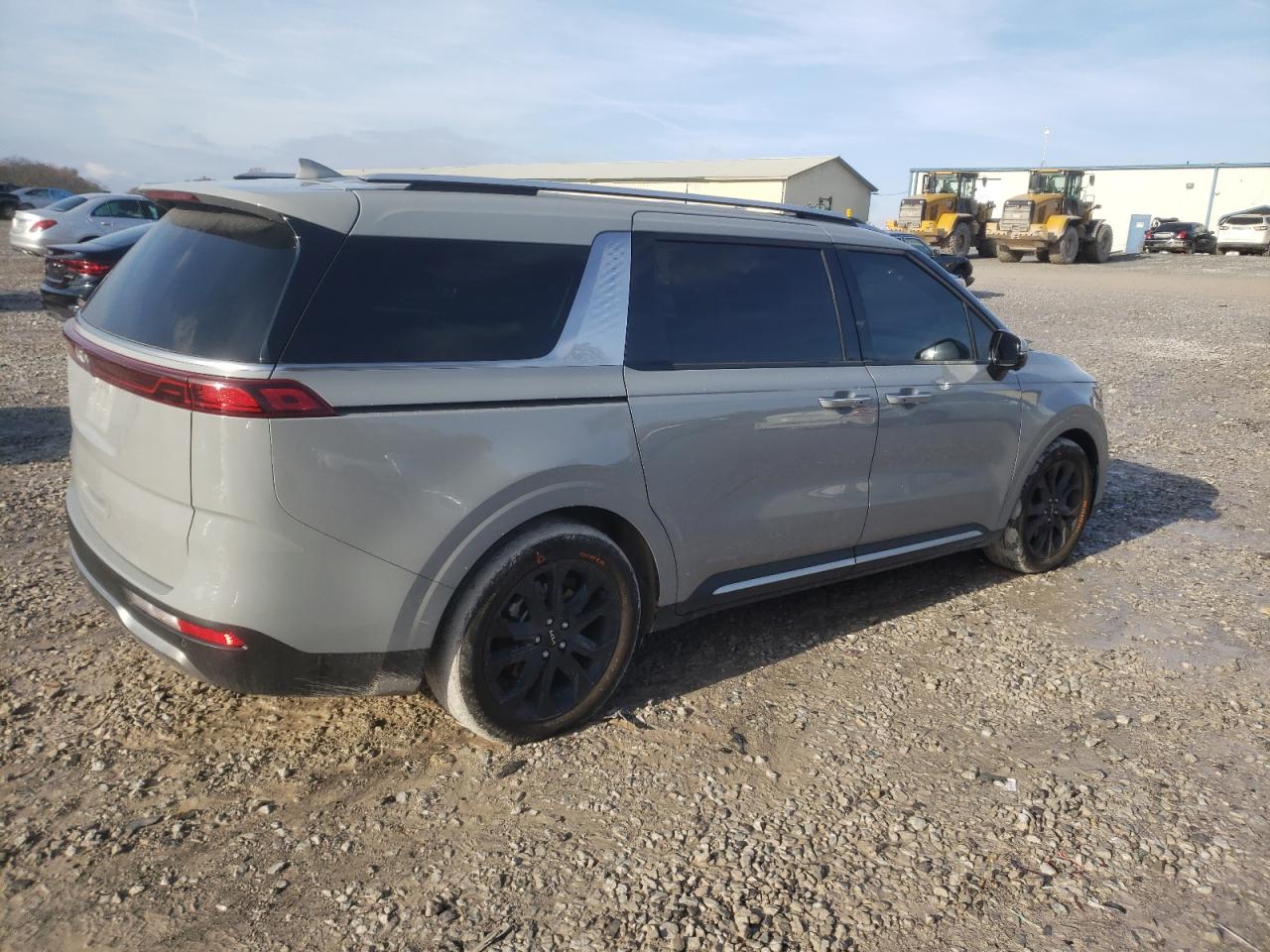 2023 KIA CARNIVAL SX VIN:KNDNE5H31P6265228