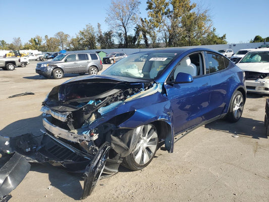 2024 TESLA MODEL Y  VIN:7SAYGAEE0RF022039