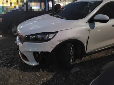 2018 Kia Sorento KNAPS811BJA432041 VIN:KNAPS811BJA432041