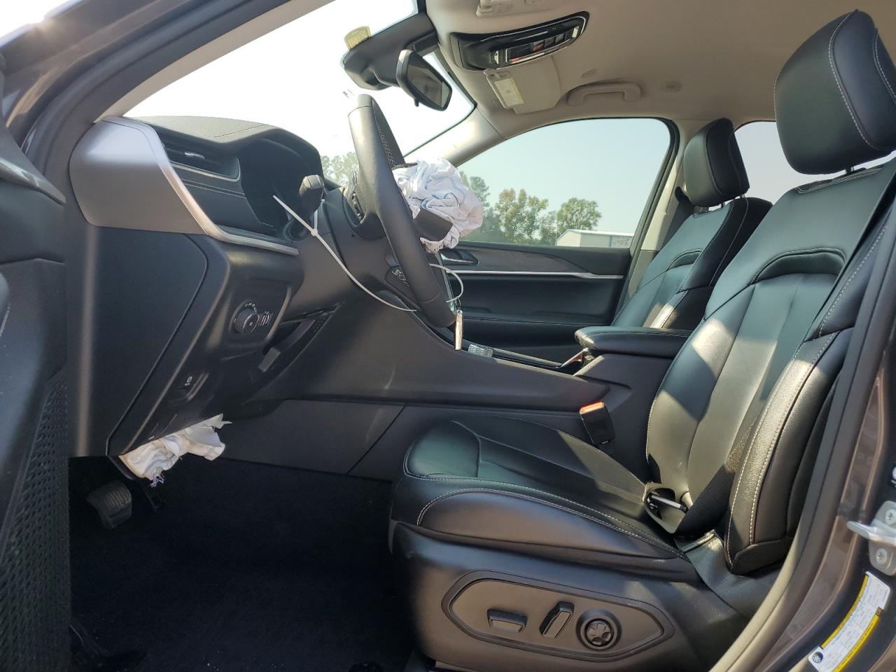 2023 JEEP GRAND CHEROKEE LIMITED VIN:1C4RJHBG4PC559864