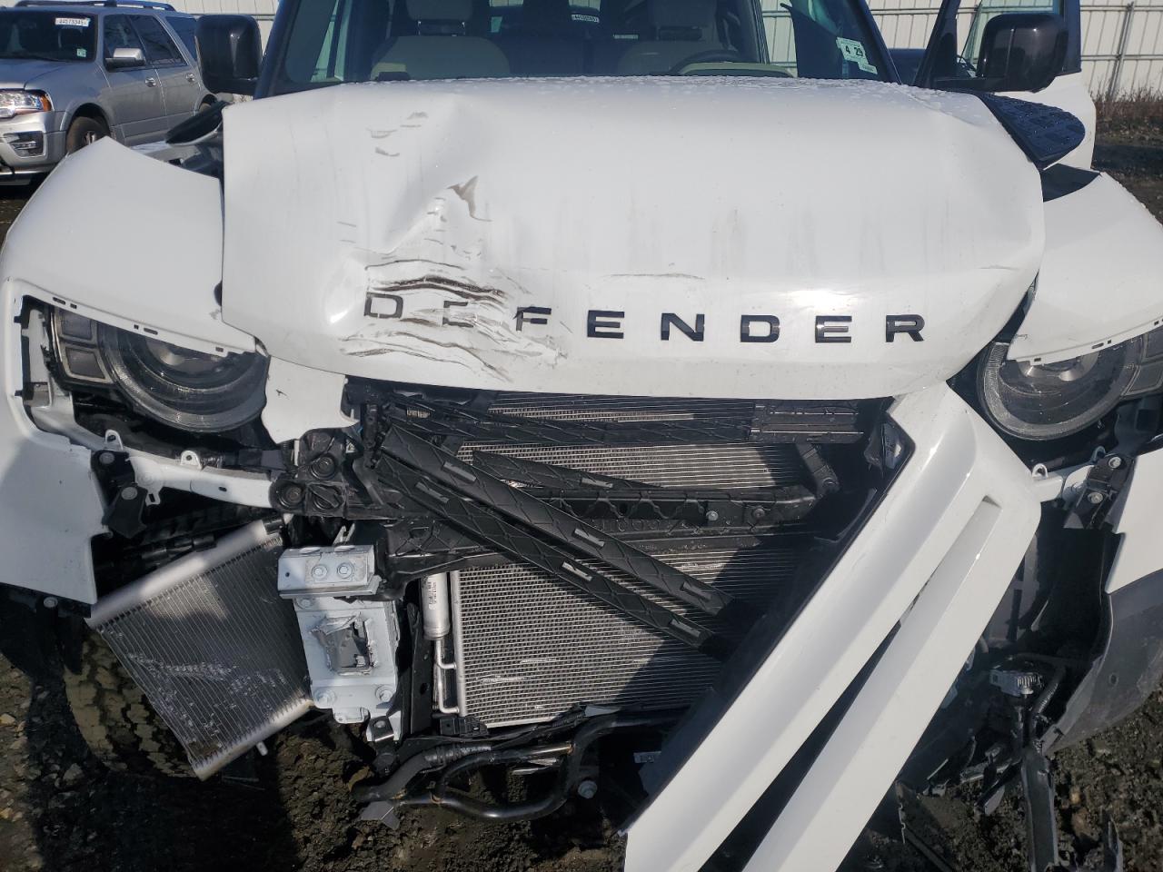 2024 LAND ROVER DEFENDER 90 S VIN:SALEJ6EX2R2297276