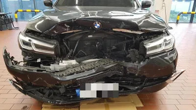 2022 BMW 5 Series VIN: