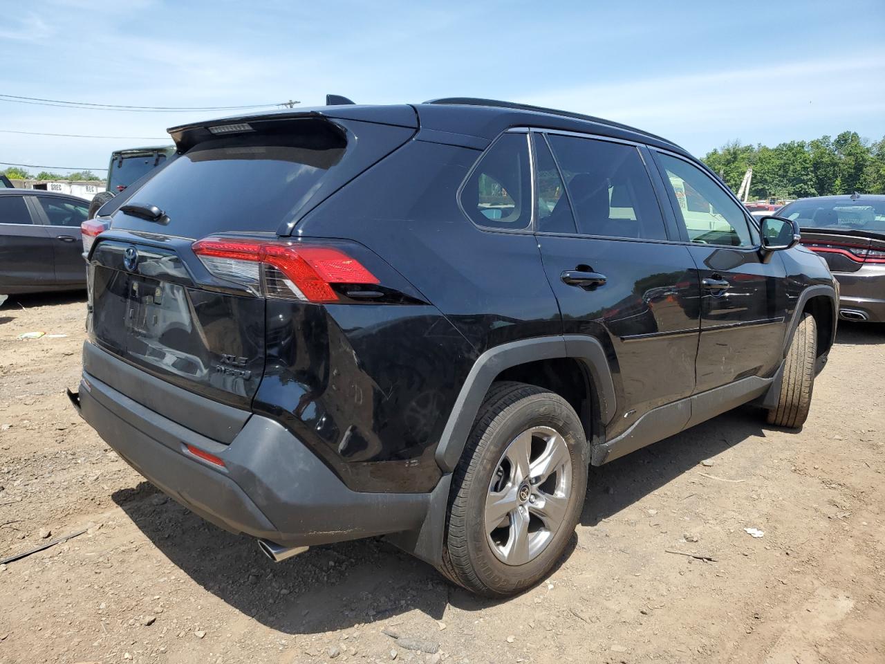 2023 TOYOTA RAV4 XLE VIN:JTMRWRFVXPD187814