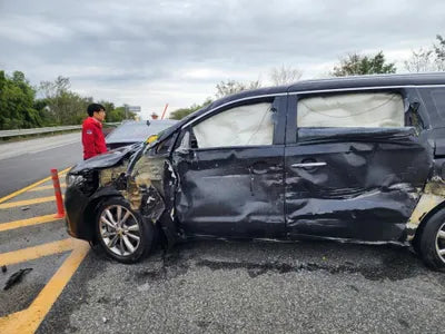 2018 Kia Carnival KNAMC81ABKS476904 VIN:KNAMC81ABKS476904