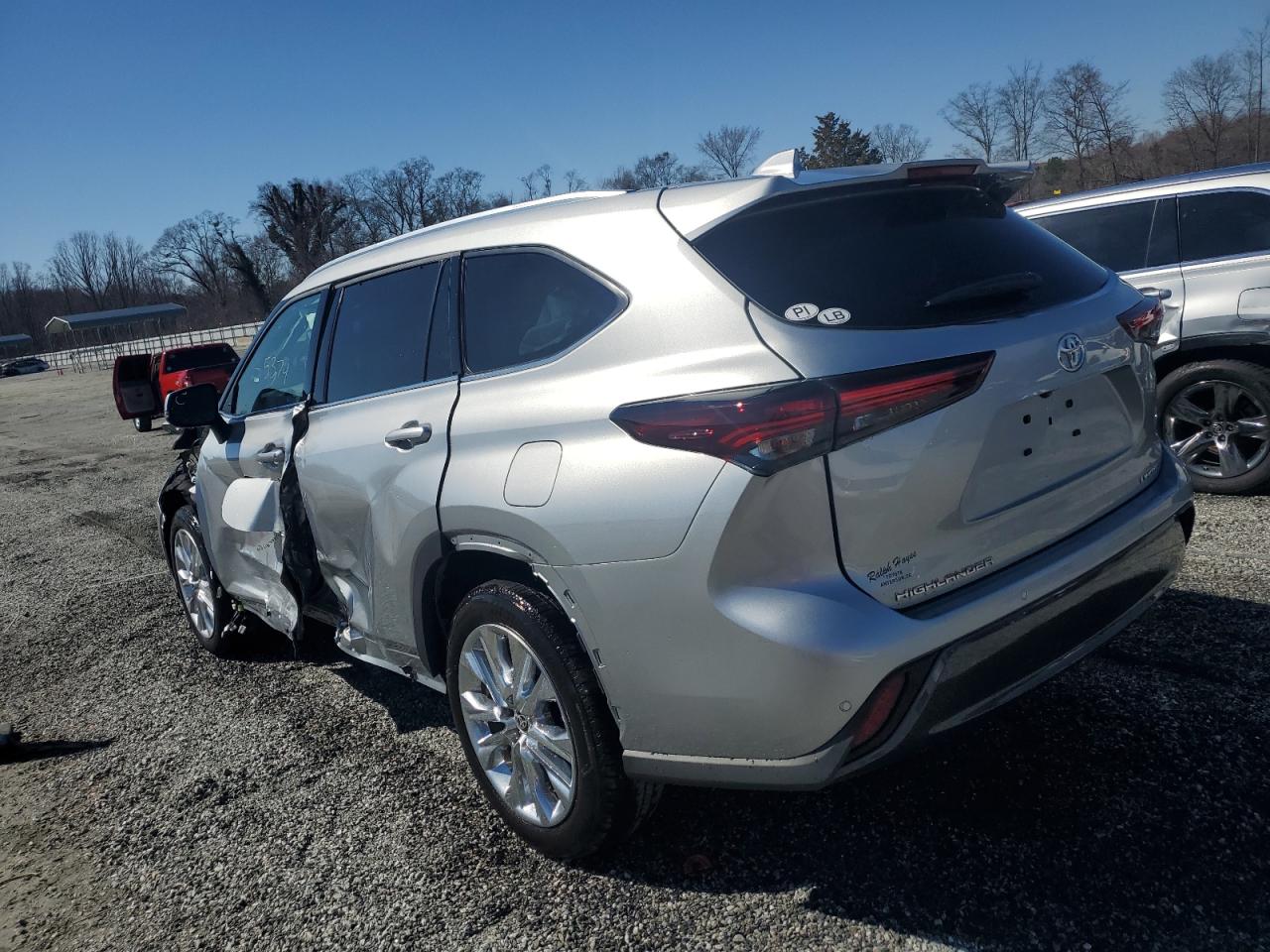 2024 TOYOTA HIGHLANDER LE VIN:5TDKDRAH3RS544265