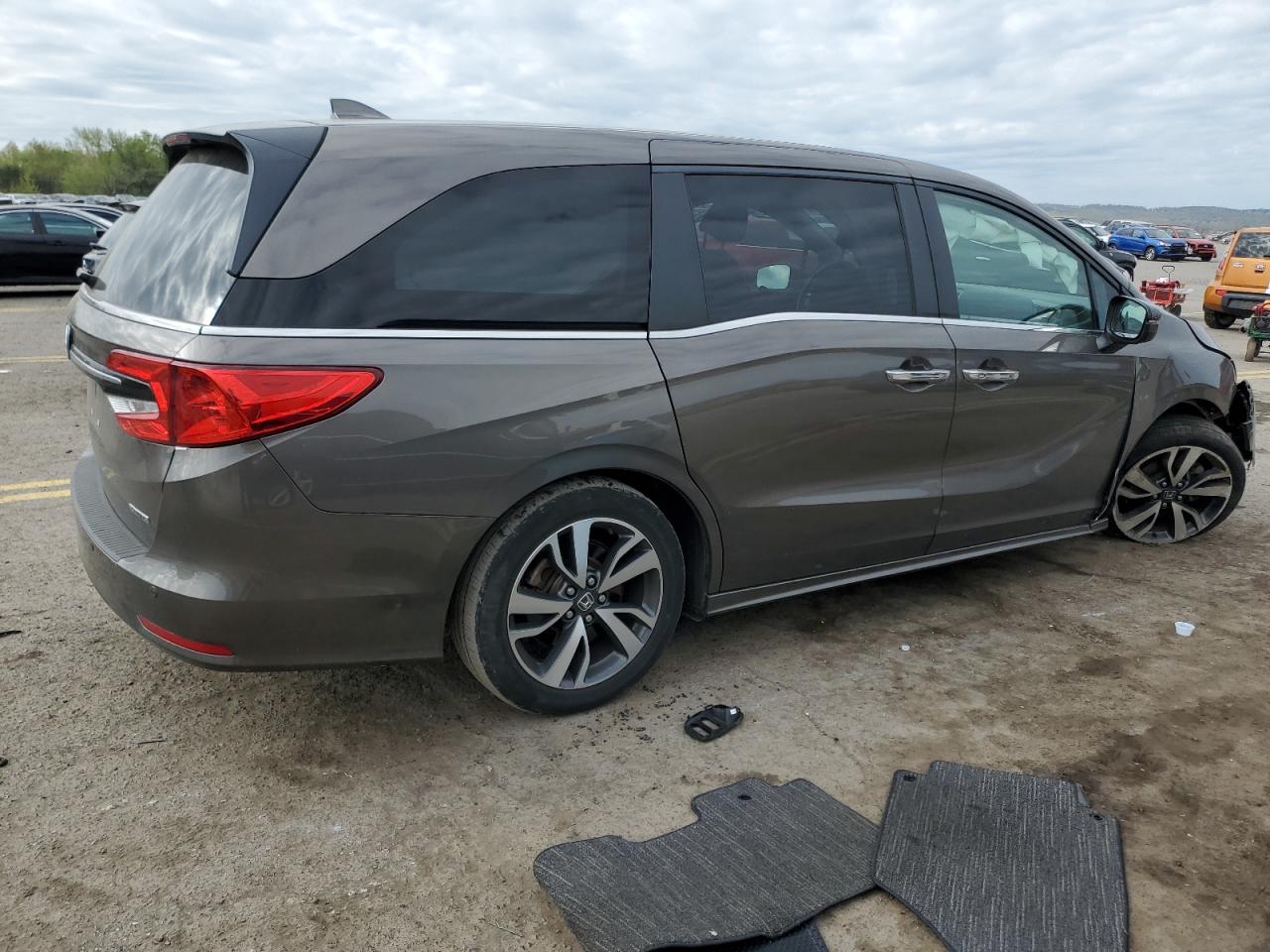 2022 HONDA ODYSSEY TOURING VIN:5FNRL6H84NB016612