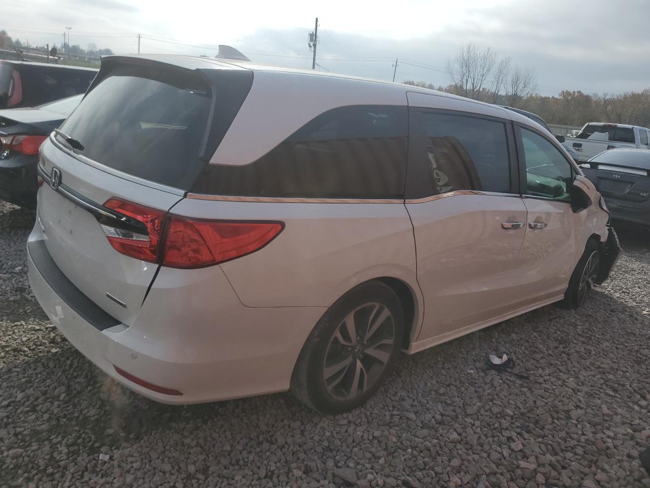 2023 HONDA ODYSSEY TOURING VIN:5FNRL6H84PB015902