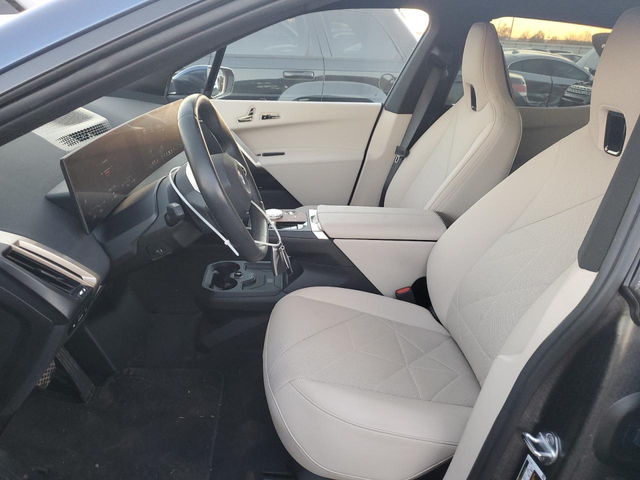 2024 BMW IX XDRIVE50 VIN:WB523CF01RCP54363