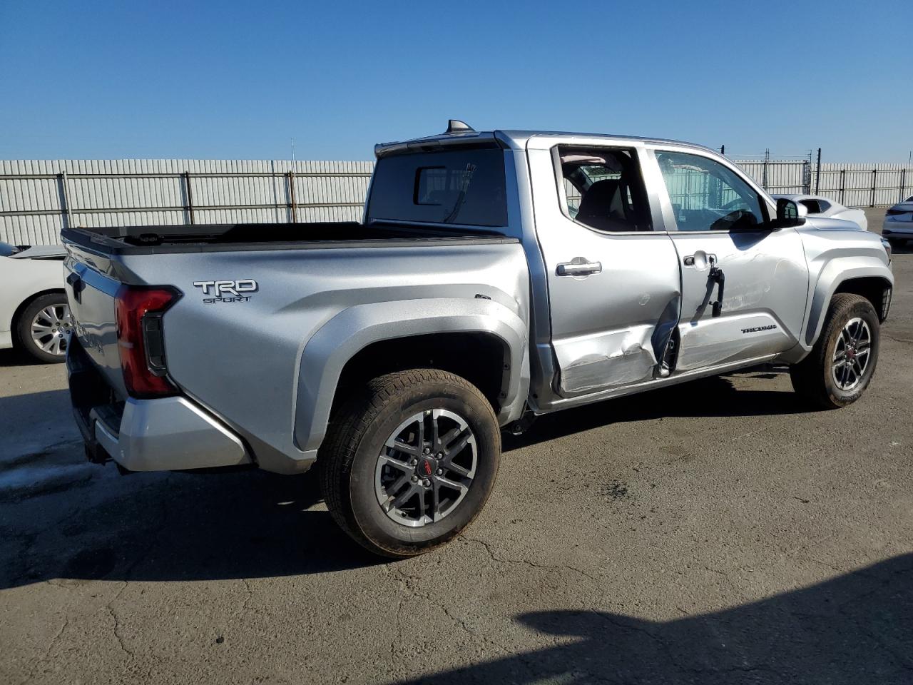 2024 TOYOTA TACOMA DOUBLE CAB VIN:3TMLB5JN8RM081032