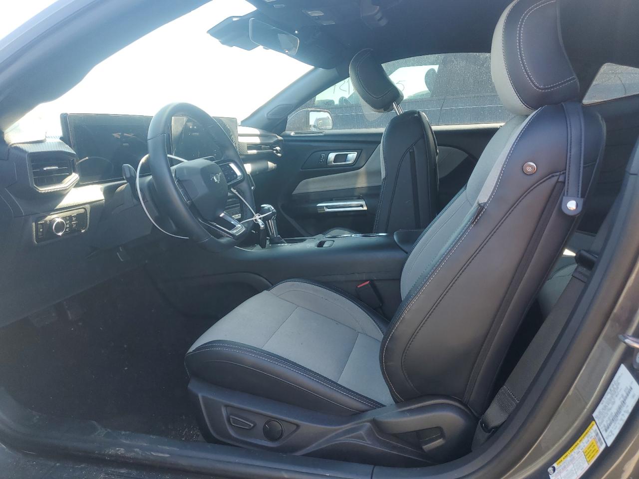 2024 FORD MUSTANG  VIN:1FA6P8TH8R5119281